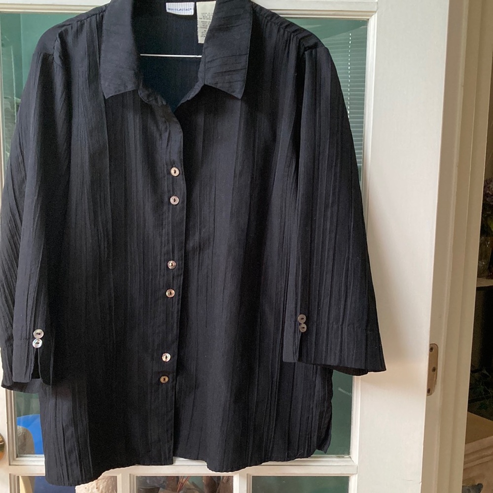 Women’s 3/4 sleeve blouse